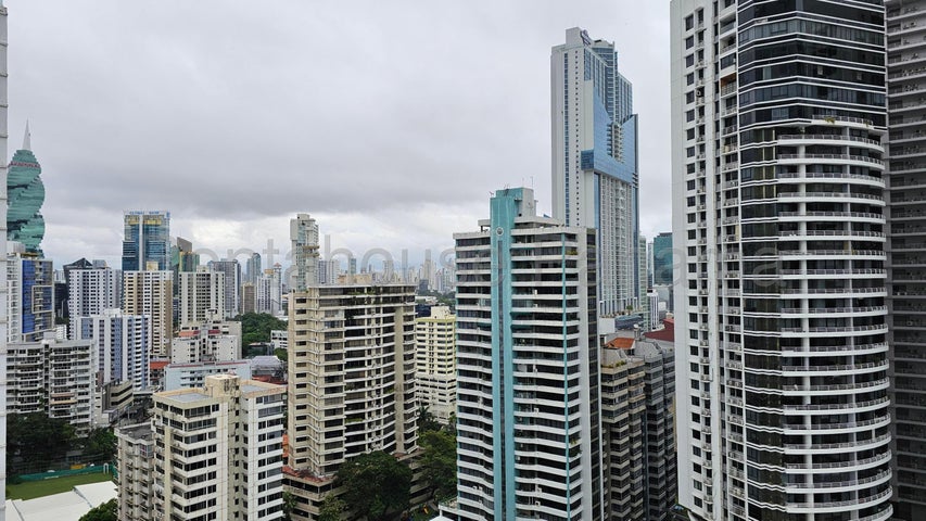 Apartment in Balboa Av - Apartamento en Avenida Balboa